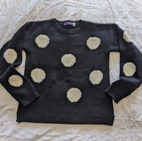 Black sweater with white polka dots - Picture 3 of 3